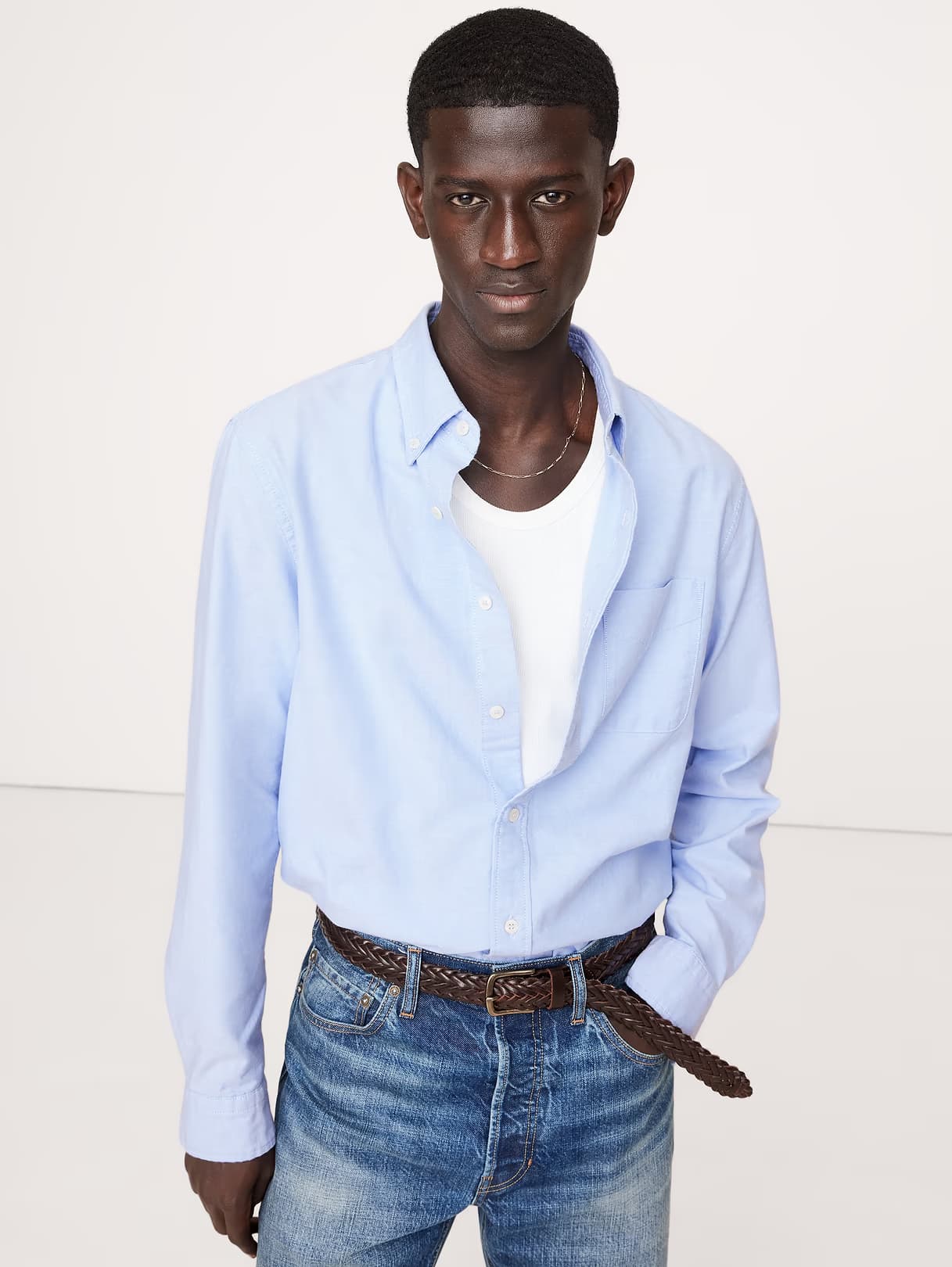 Banana Republic — STANDARD-FIT OXFORD SHIRT